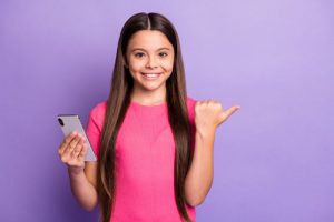 電話占いウラナのことが気になる人はご一読ください